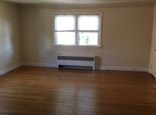 8 Trent Rd #1, Wynnewood, PA 19096