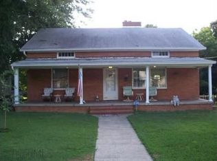 112 Rolling Rd, Burlington, NC 27217