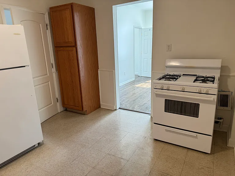 3145 S May St #1F — Photo 5