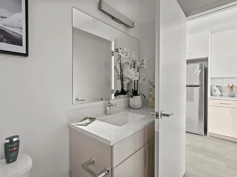 Stanley House Apartments — Photo 22