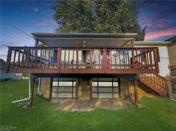 2802 Charles St, Wellsburg, WV 26070