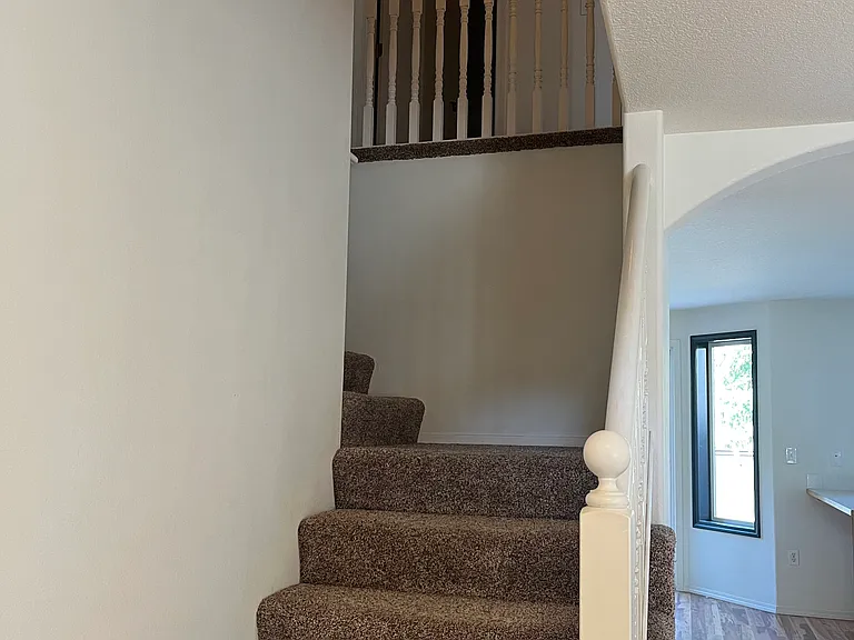 17610 NE 27th Way — Photo 11