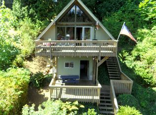 18527 Lakewood Rd, Stanwood, WA 98292