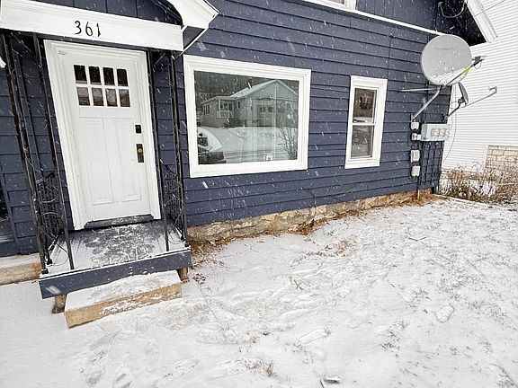 2nd image of 361 Coos St #1