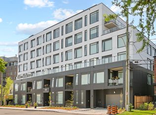 398 Roosevelt Ave #313, Ottawa, ON K2A 1Z3
