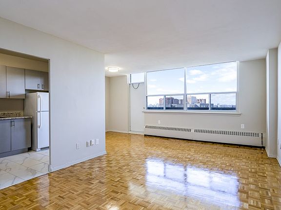 3rd image of 30 Gilder Dr #1502873