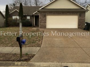 10599 Tecumseh Dr, Newburgh, IN 47630