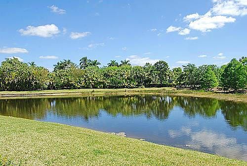 lakeview_500[1]