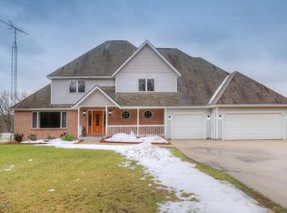 3016 53rd St, Hamilton, MI 49419