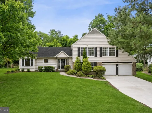 12912 Stallion Ct, Potomac, MD 20854