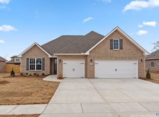 171 Slade Thomas Dr, Meridianville, AL 35759