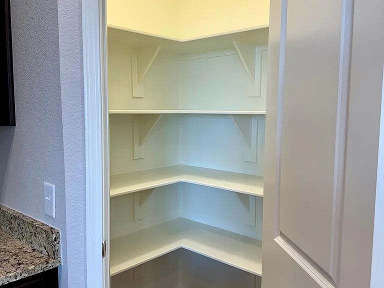 812 N Ranch Rd — Photo 7