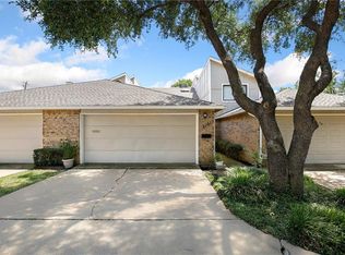 2101 Mistymeadow Ct, Carrollton, TX 75006