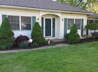 6959 N Meadow Dr, Concord Township, OH 44077
