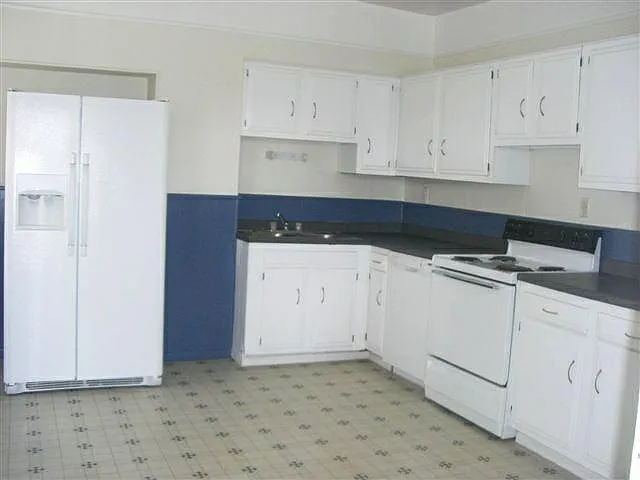 3 bed, 1750 sqft, $1,196 — Photo 4