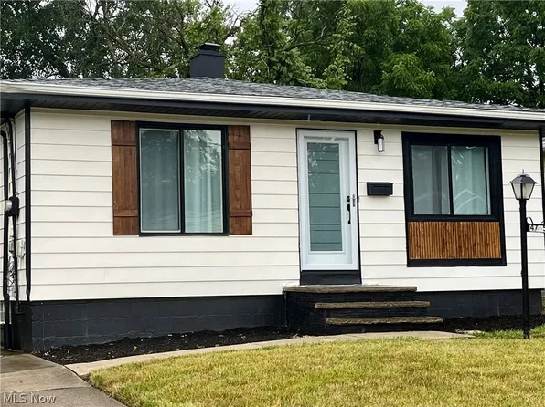 4765 E 174th St, Cleveland, OH 44128