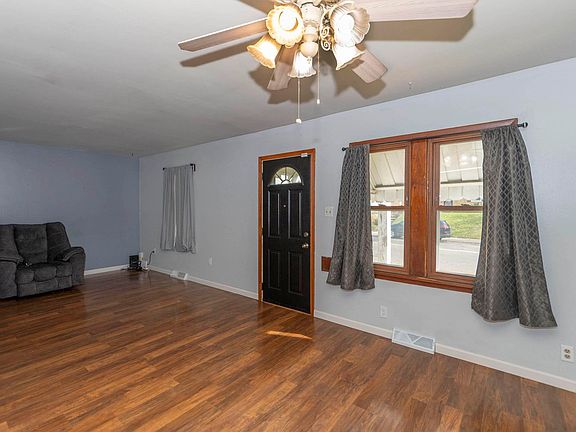 2nd image of 505 S 26th St