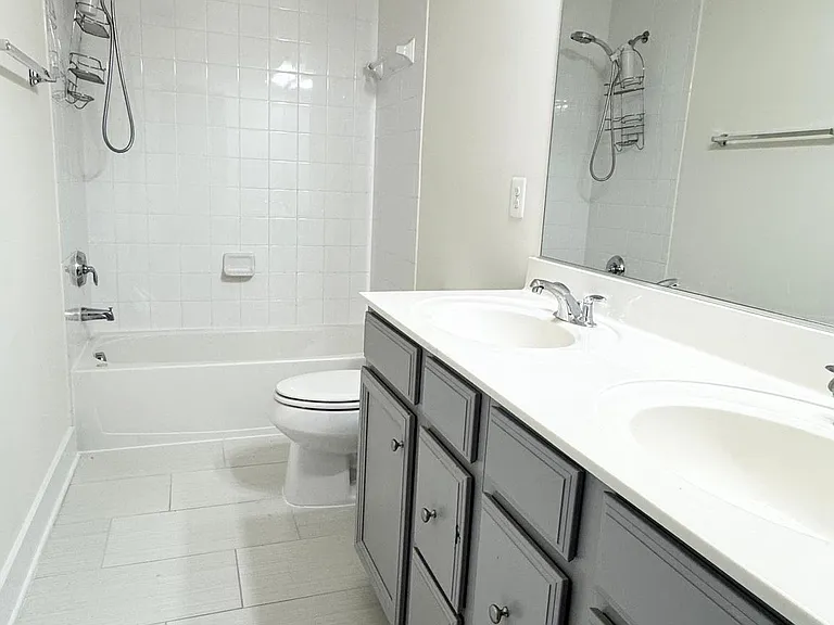 44858 Tiverton Sq — Photo 28