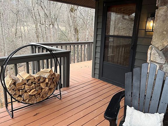 2nd image of 636 Patton Valley Farms Rd