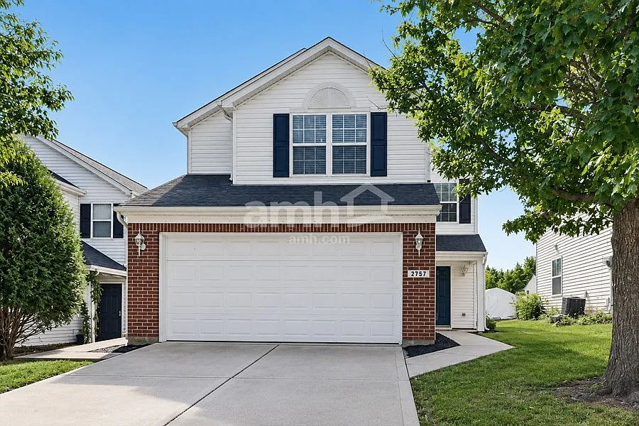 3 bed, 2.5 bath, 1780 sqft, $2,030 — Photo 1