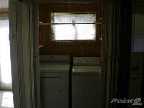 5th image of 964 Summit St