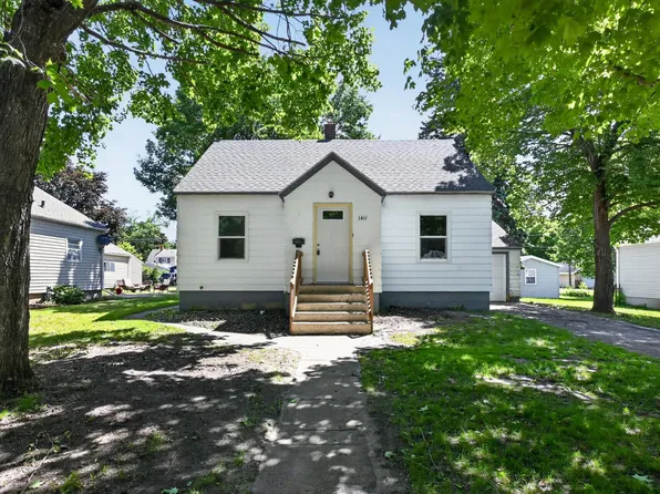 1411 Douglas St, Alexandria, MN 56308