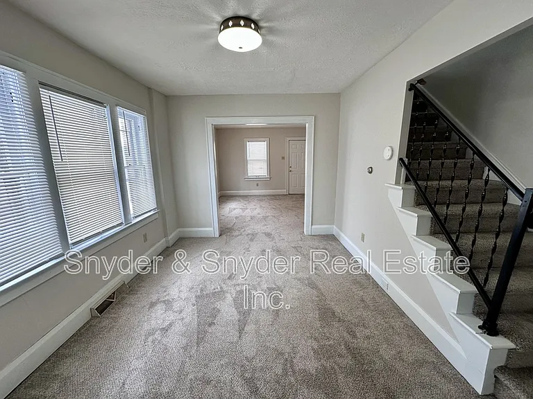 2052 16th St SW — Photo 8