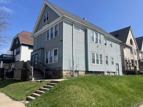 2481 W Locust STREET #2483, Milwaukee, WI 53206