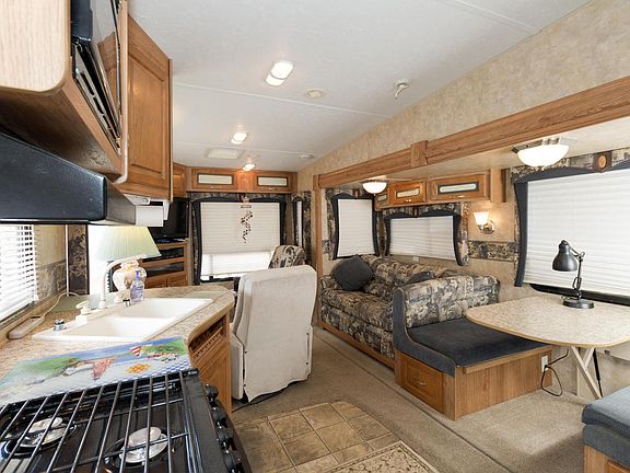 4th image of 44 E Bradley St Lot 12