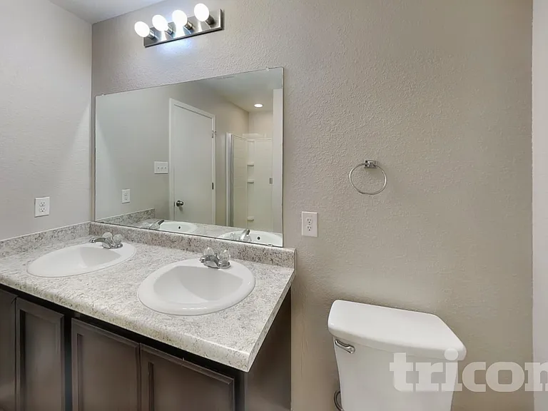 9411 Sandy Ridge Way — Photo 9