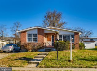 627 Leafydale Ter, Baltimore, MD 21208