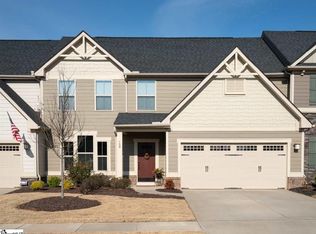 109 Vereen Ct, Simpsonville, SC 29681