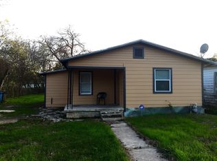 450 Morningview Dr, San Antonio, TX 78220