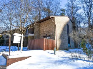 9201 Three Oaks Dr, Silver Spring, MD 20901