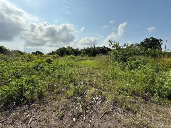 27317 Highway 23, Port Sulphur, LA 70083