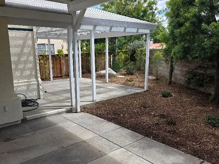 45104 Putting Green Ct — Photo 21