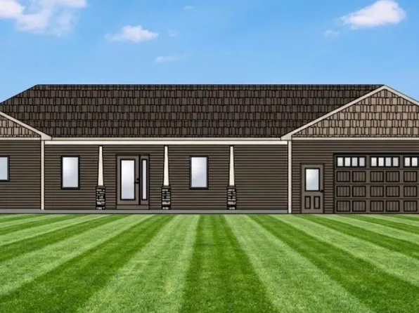 W8860 Halle Dr, Rosendale, WI 54974