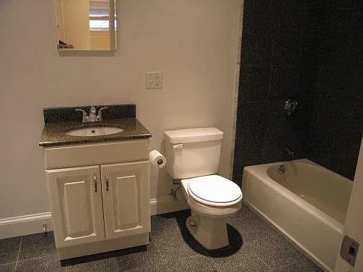 33 Walbridge St #19 — Photo 5