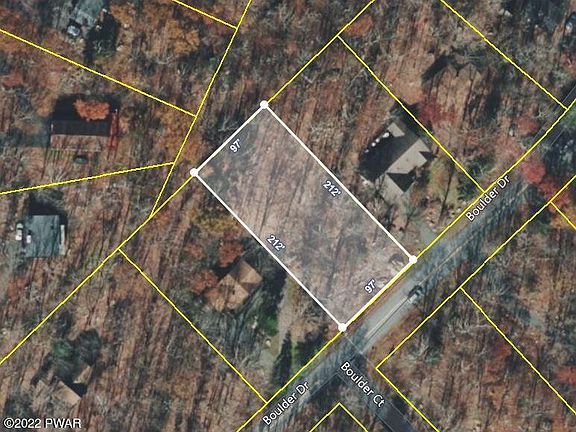 3rd image of 114 Boulder Dr