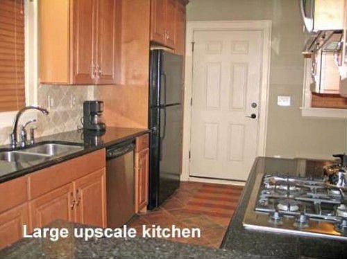 2nd image of 4550 Holly St