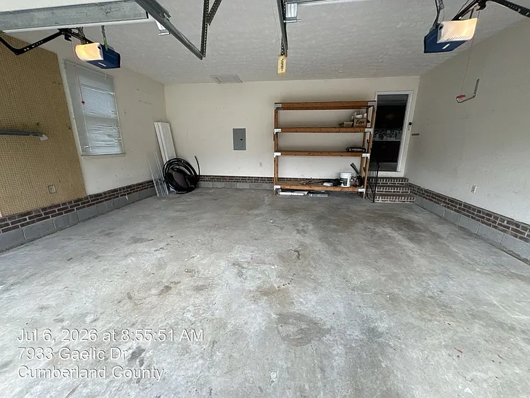 7933 Gaelic Dr — Photo 30