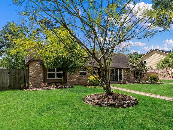 4th image of 8107 Coolshire Ln