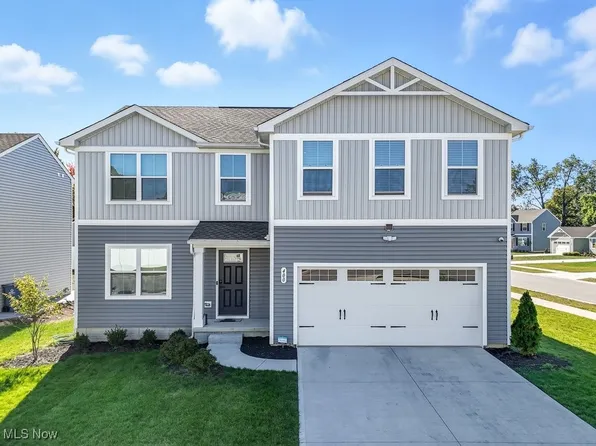 400 Taft Dr, Eastlake, OH 44095