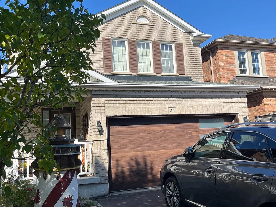 24 Gwilliam Ln