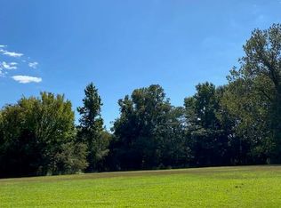 3 Grandview Dr, Vicksburg, MS 39180