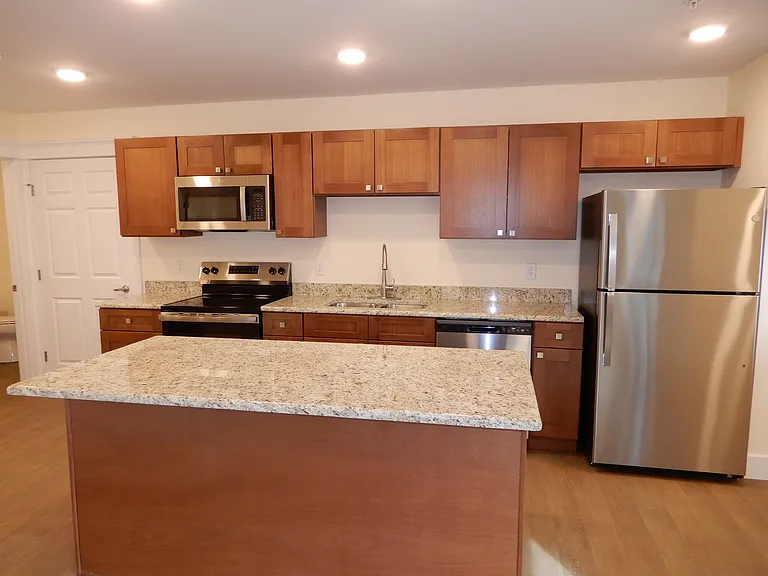 101 Brook Village Ct #107 — Photo 6