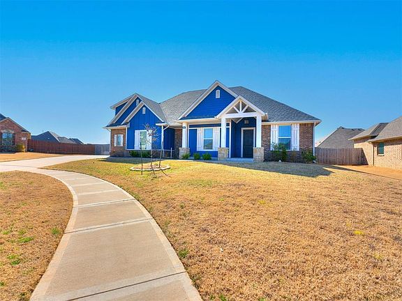 5th image of 306 Glade Ct