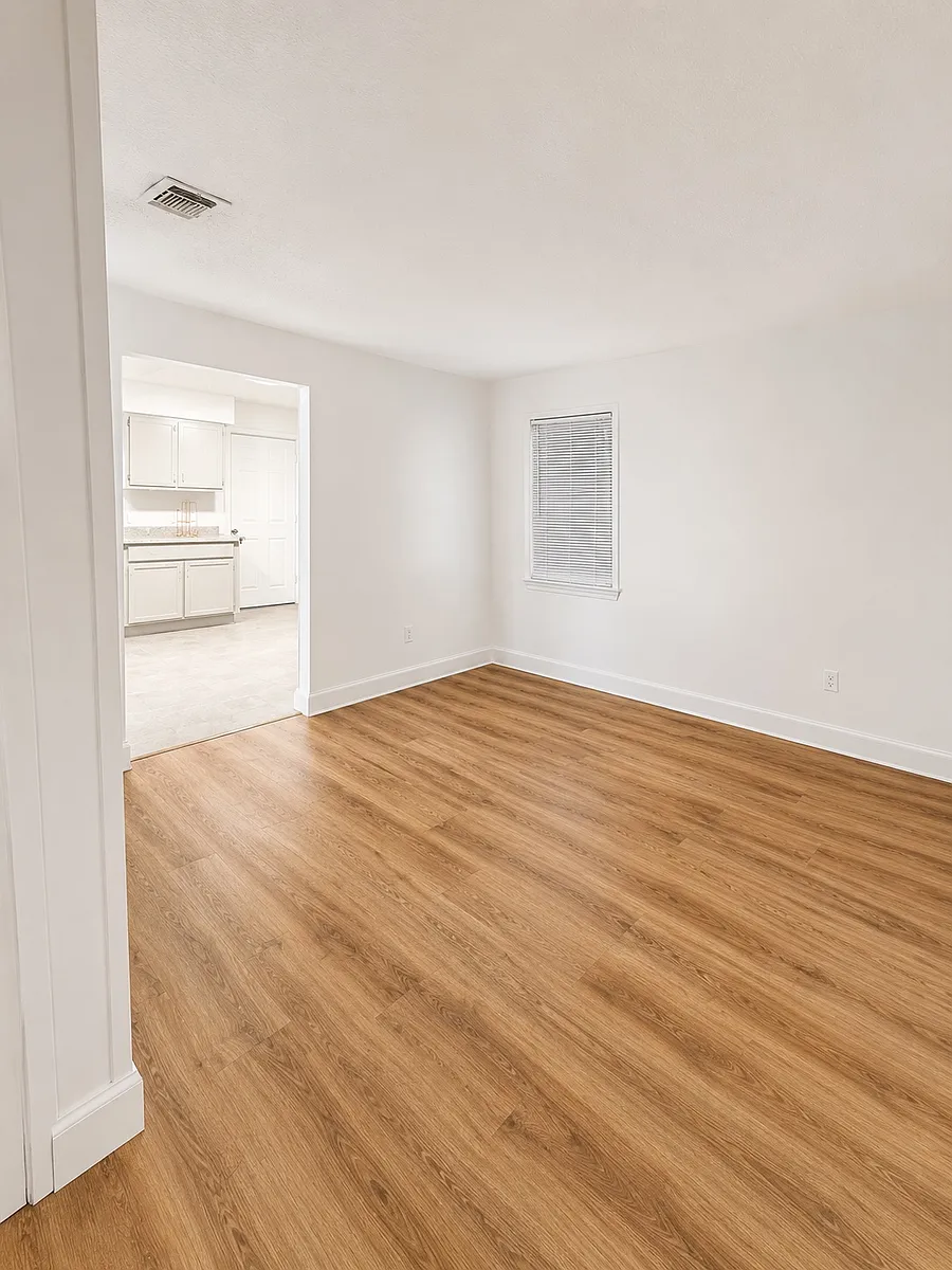 Building Photo - 1115 Polk Ave #A