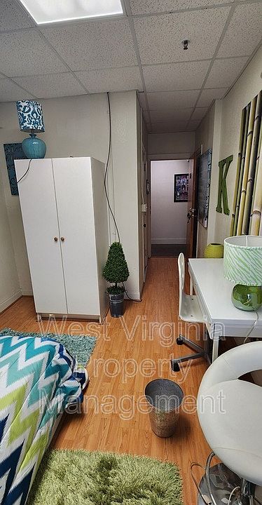 2nd image of 309 Neville St