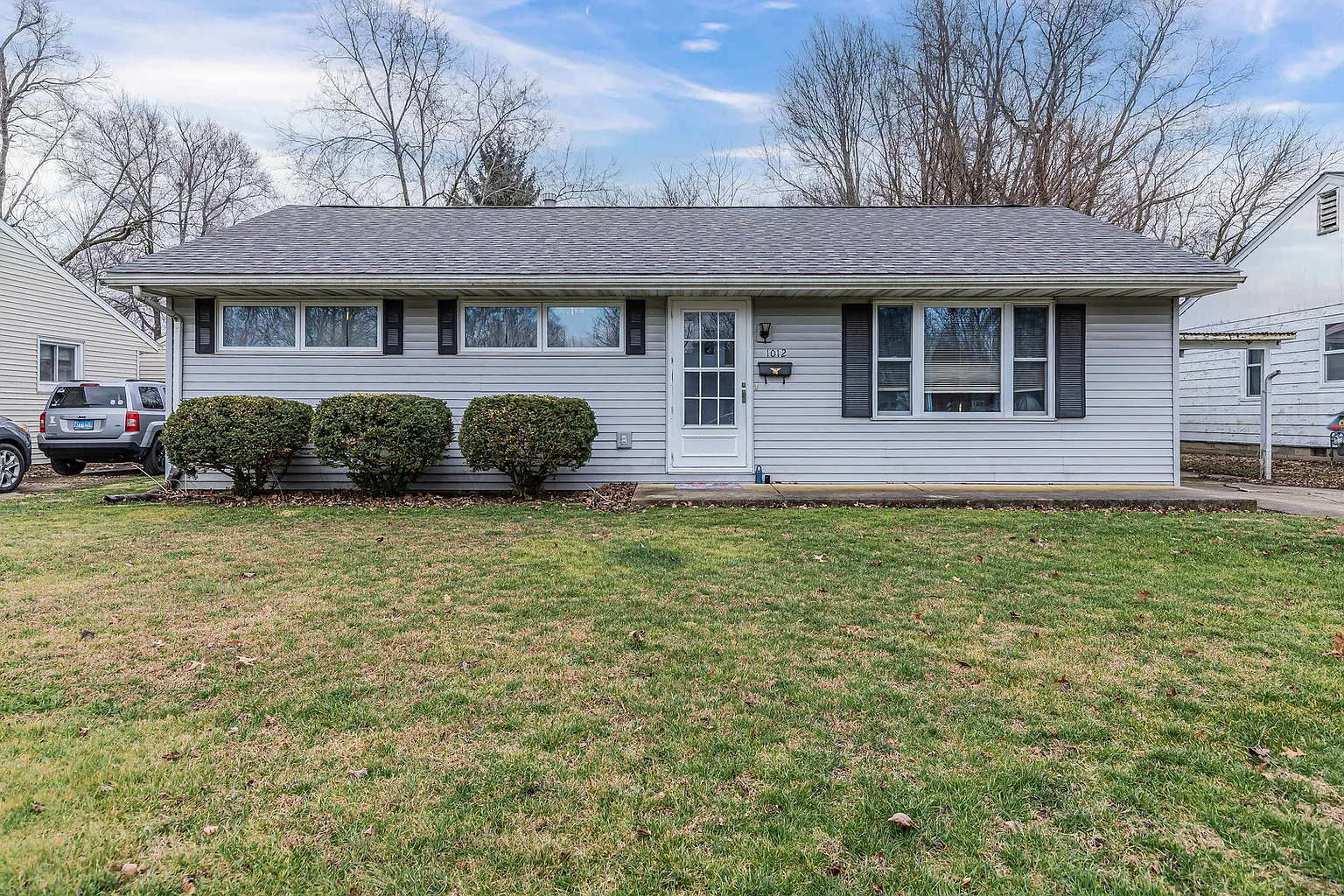 1012 Englewood Dr photo 1